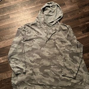 Camo long sleeve top